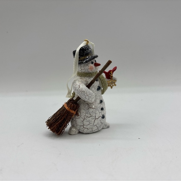 Hallmark Keepsake Ornament 2002 Vintage Snowy Friend Memories Of Christmas EUC - Picture 8 of 12